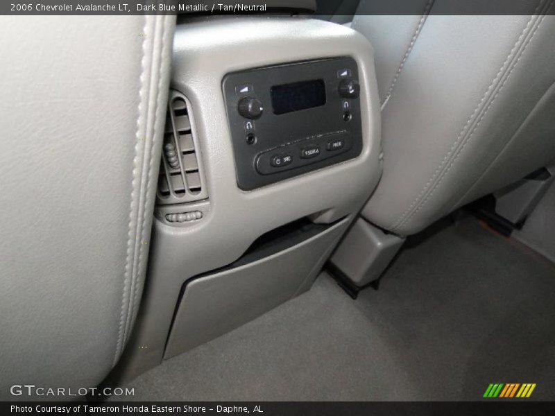 Dark Blue Metallic / Tan/Neutral 2006 Chevrolet Avalanche LT