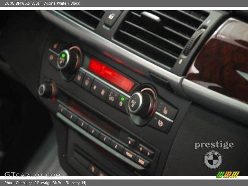 Alpine White / Black 2008 BMW X5 3.0si