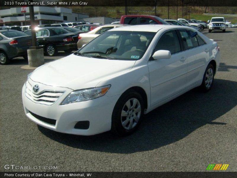Super White / Ash Gray 2010 Toyota Camry LE
