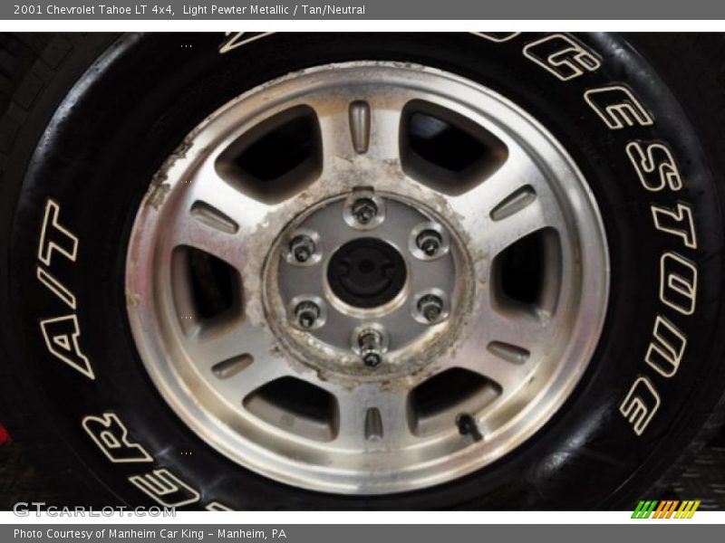 Light Pewter Metallic / Tan/Neutral 2001 Chevrolet Tahoe LT 4x4