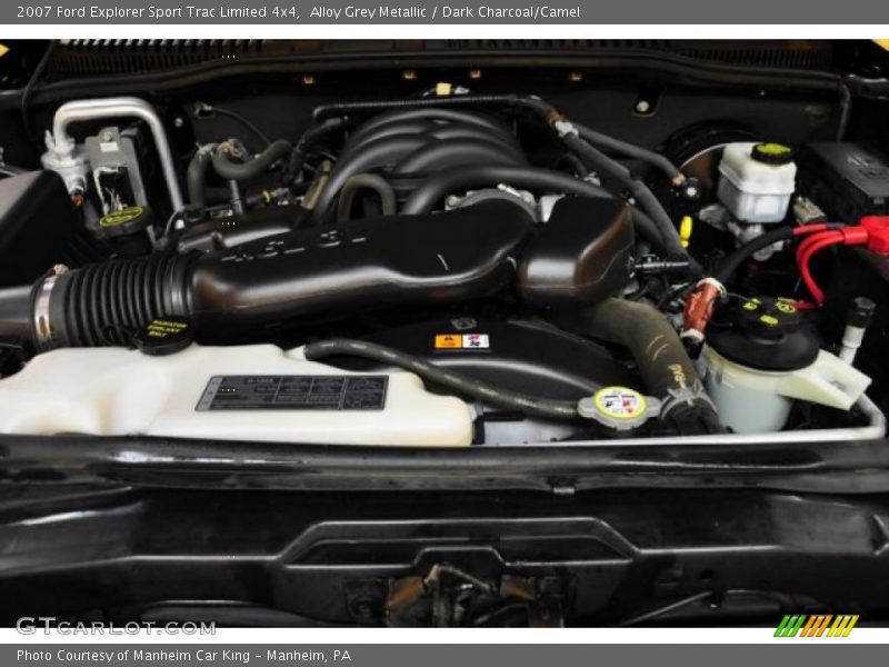 Alloy Grey Metallic / Dark Charcoal/Camel 2007 Ford Explorer Sport Trac Limited 4x4