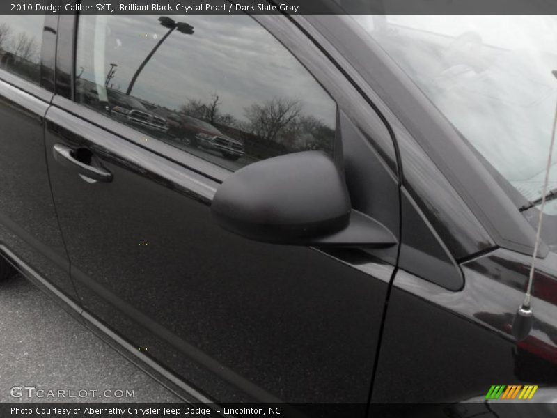 Brilliant Black Crystal Pearl / Dark Slate Gray 2010 Dodge Caliber SXT
