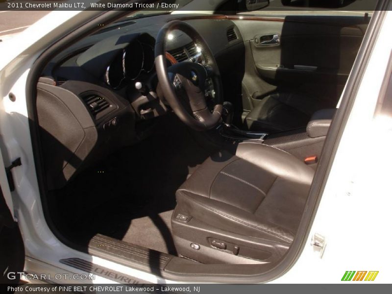 White Diamond Tricoat / Ebony 2011 Chevrolet Malibu LTZ