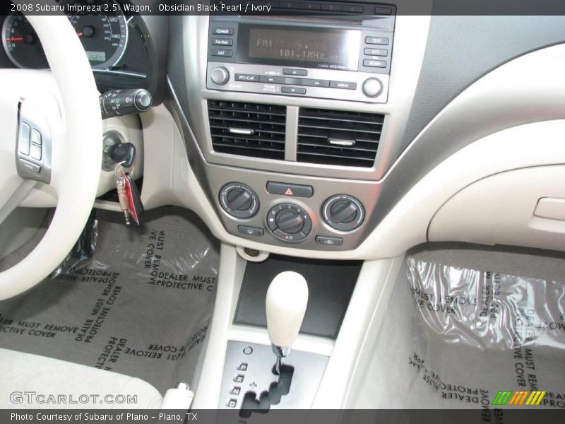 Obsidian Black Pearl / Ivory 2008 Subaru Impreza 2.5i Wagon