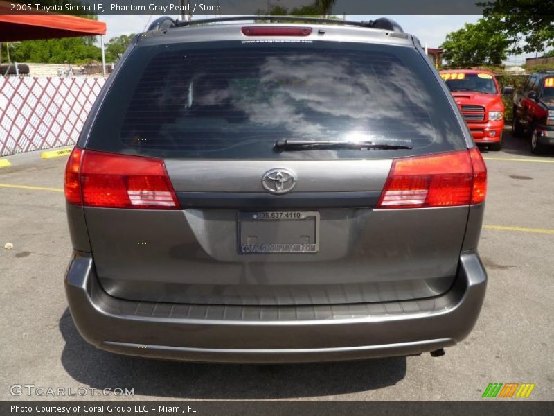 Phantom Gray Pearl / Stone 2005 Toyota Sienna LE