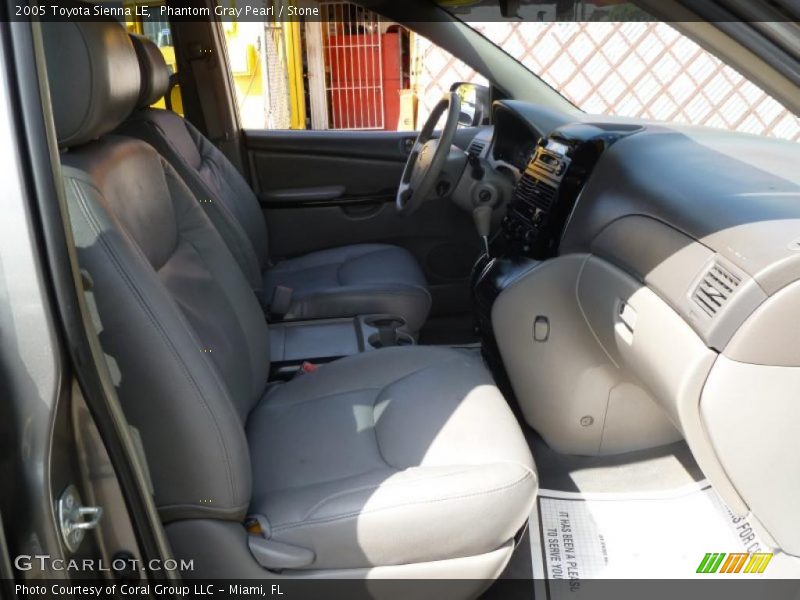 Phantom Gray Pearl / Stone 2005 Toyota Sienna LE