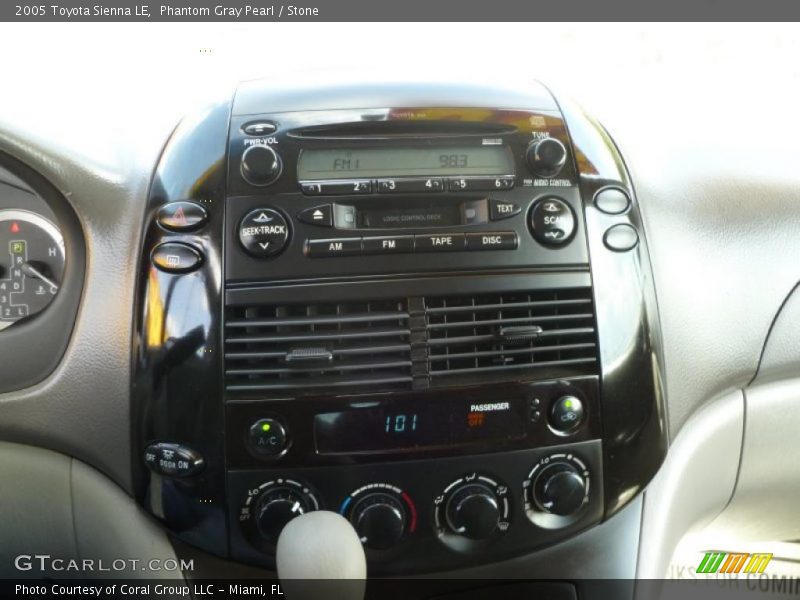 Phantom Gray Pearl / Stone 2005 Toyota Sienna LE
