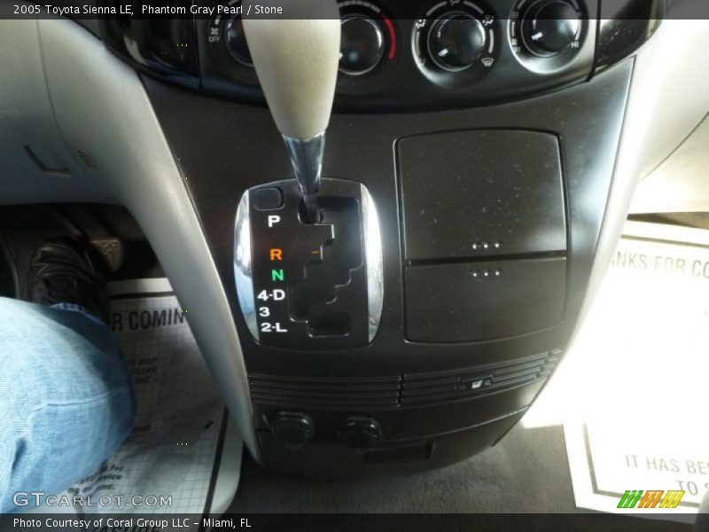Phantom Gray Pearl / Stone 2005 Toyota Sienna LE