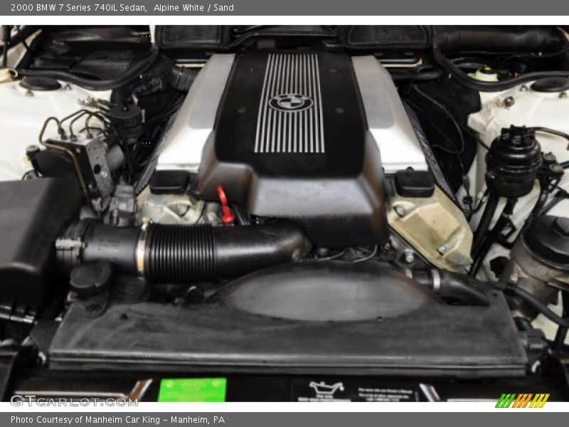  2000 7 Series 740iL Sedan Engine - 4.4 Liter DOHC 32-Valve V8