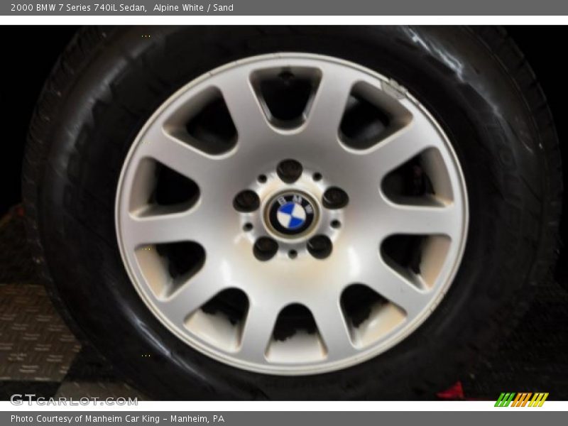 Alpine White / Sand 2000 BMW 7 Series 740iL Sedan
