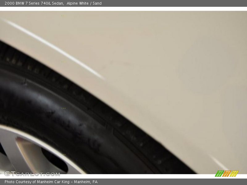 Alpine White / Sand 2000 BMW 7 Series 740iL Sedan