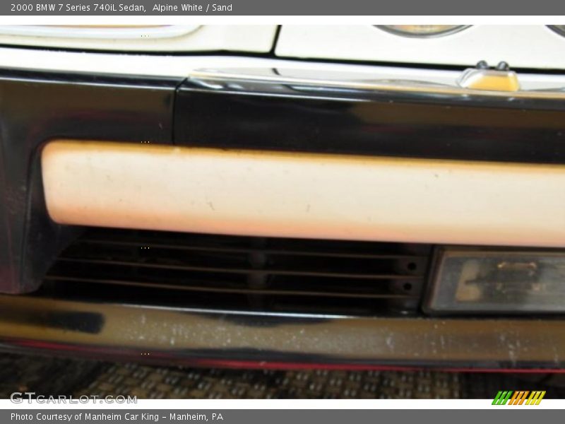 Alpine White / Sand 2000 BMW 7 Series 740iL Sedan