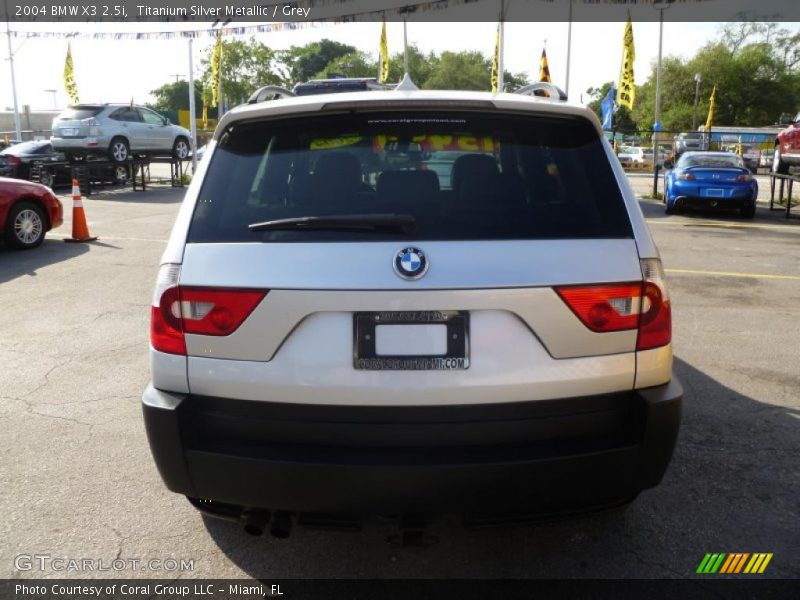 Titanium Silver Metallic / Grey 2004 BMW X3 2.5i