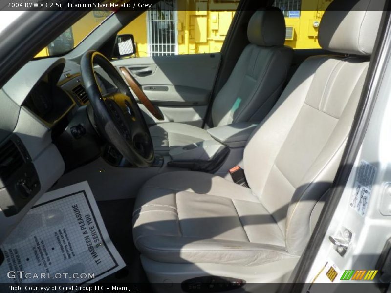 Titanium Silver Metallic / Grey 2004 BMW X3 2.5i