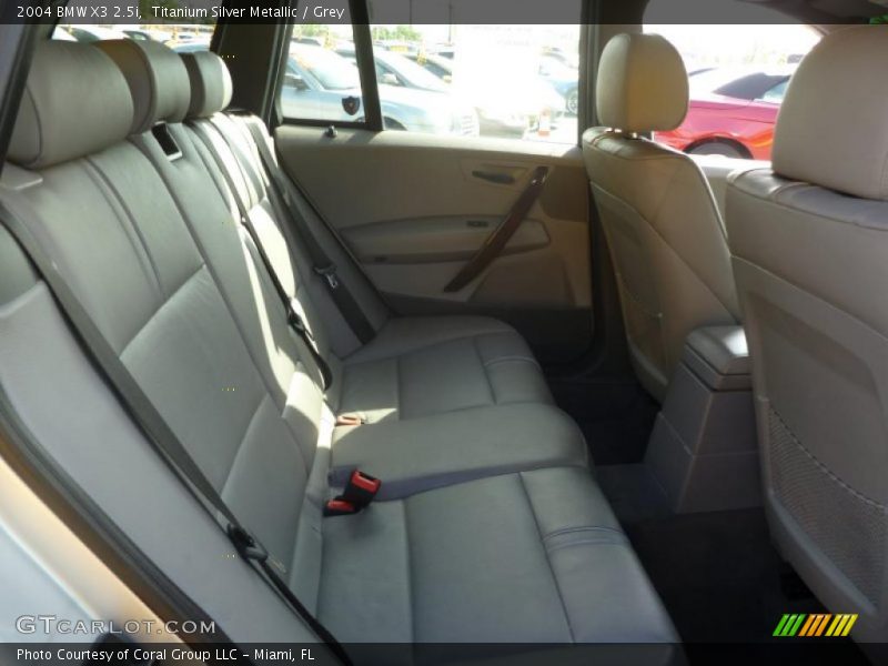 Titanium Silver Metallic / Grey 2004 BMW X3 2.5i