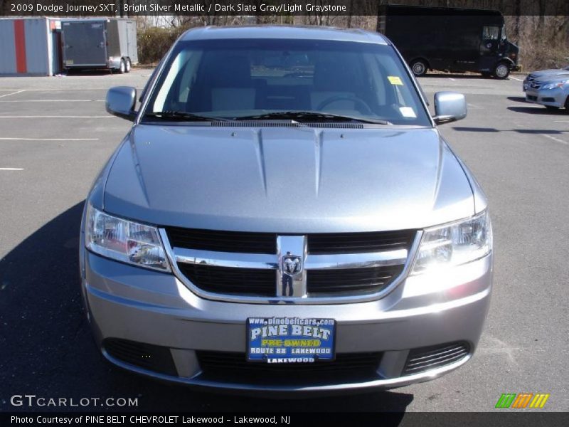 Bright Silver Metallic / Dark Slate Gray/Light Graystone 2009 Dodge Journey SXT