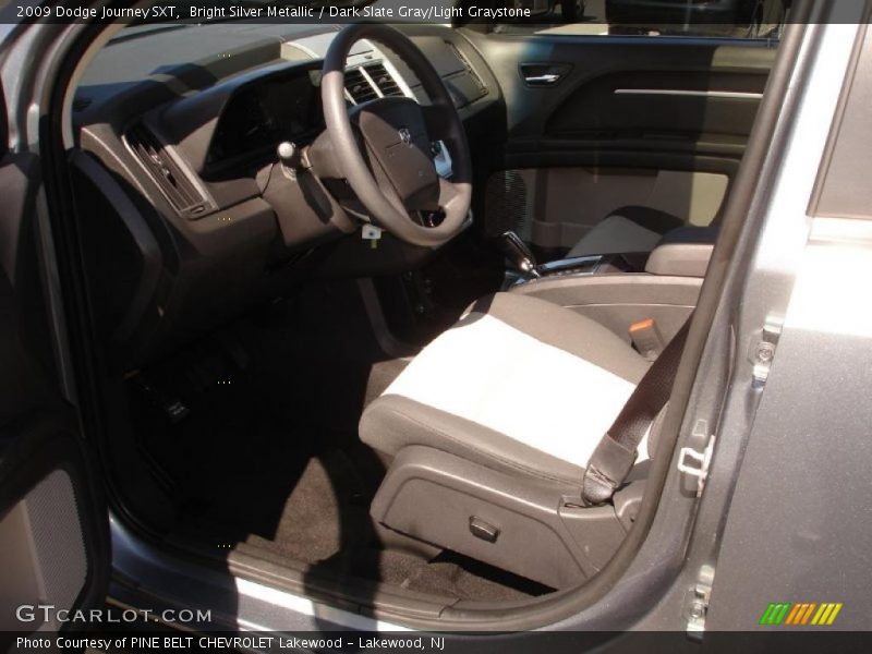 Bright Silver Metallic / Dark Slate Gray/Light Graystone 2009 Dodge Journey SXT