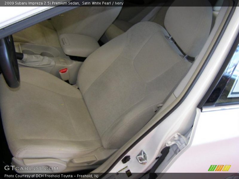 Satin White Pearl / Ivory 2009 Subaru Impreza 2.5i Premium Sedan