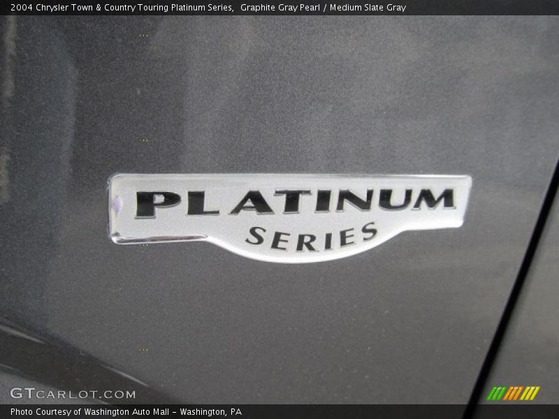  2004 Town & Country Touring Platinum Series Logo