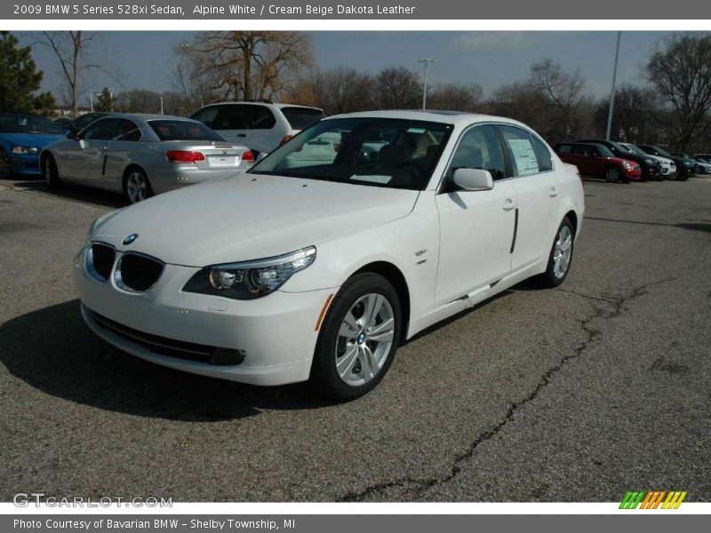 Alpine White / Cream Beige Dakota Leather 2009 BMW 5 Series 528xi Sedan