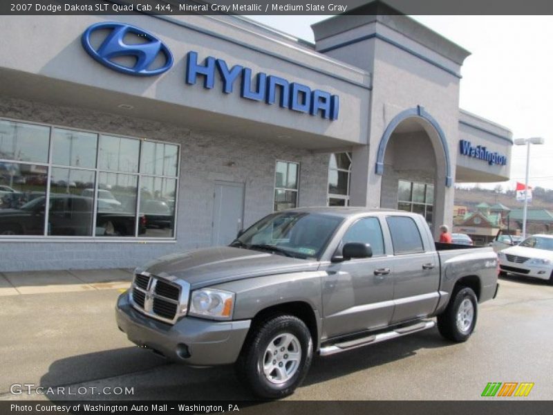 Mineral Gray Metallic / Medium Slate Gray 2007 Dodge Dakota SLT Quad Cab 4x4