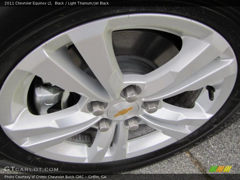 Black / Light Titanium/Jet Black 2011 Chevrolet Equinox LS