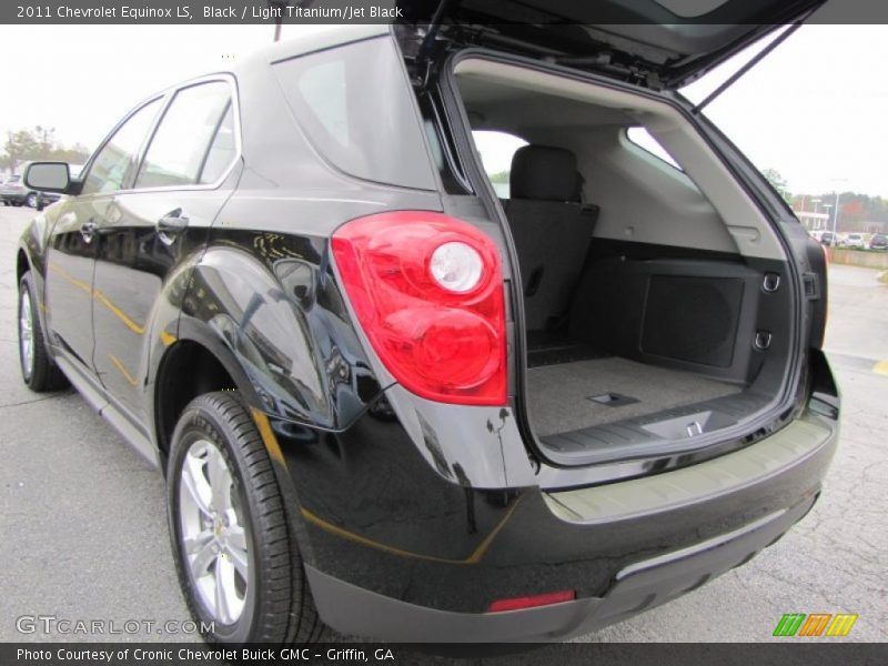 Black / Light Titanium/Jet Black 2011 Chevrolet Equinox LS
