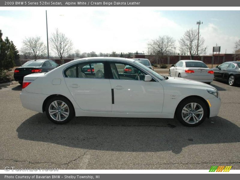 Alpine White / Cream Beige Dakota Leather 2009 BMW 5 Series 528xi Sedan