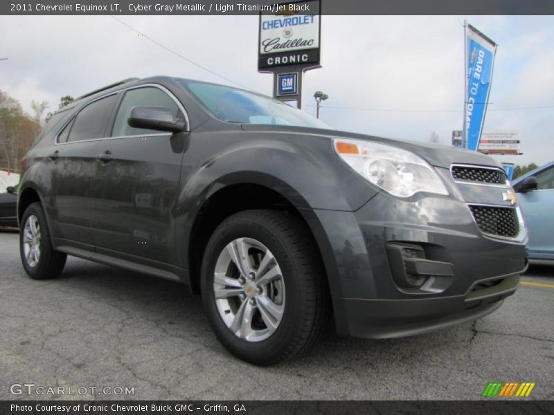 Cyber Gray Metallic / Light Titanium/Jet Black 2011 Chevrolet Equinox LT