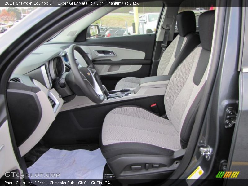 Cyber Gray Metallic / Light Titanium/Jet Black 2011 Chevrolet Equinox LT