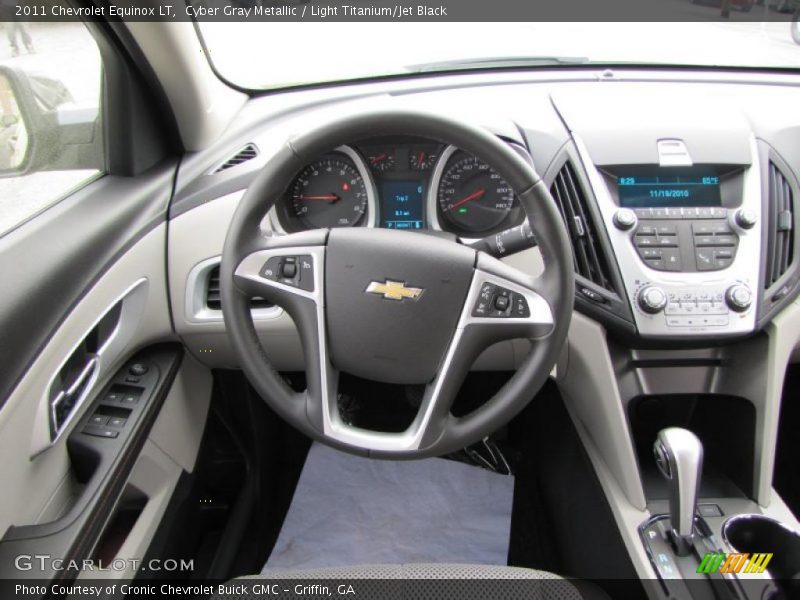 Cyber Gray Metallic / Light Titanium/Jet Black 2011 Chevrolet Equinox LT