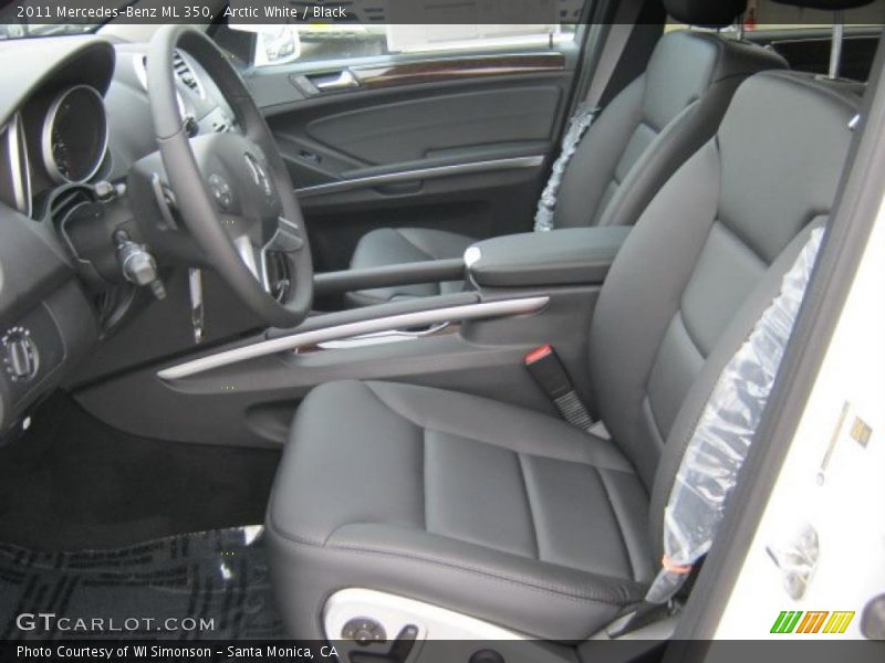Arctic White / Black 2011 Mercedes-Benz ML 350
