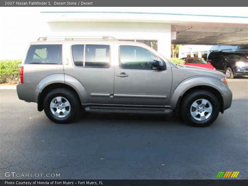 Desert Stone / Desert 2007 Nissan Pathfinder S
