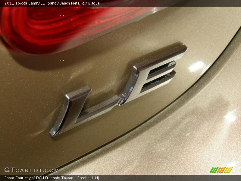 Sandy Beach Metallic / Bisque 2011 Toyota Camry LE