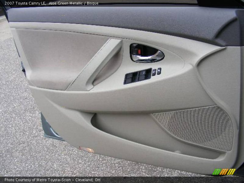 Aloe Green Metallic / Bisque 2007 Toyota Camry LE