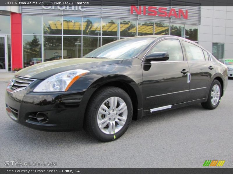 Super Black / Charcoal 2011 Nissan Altima 2.5 S