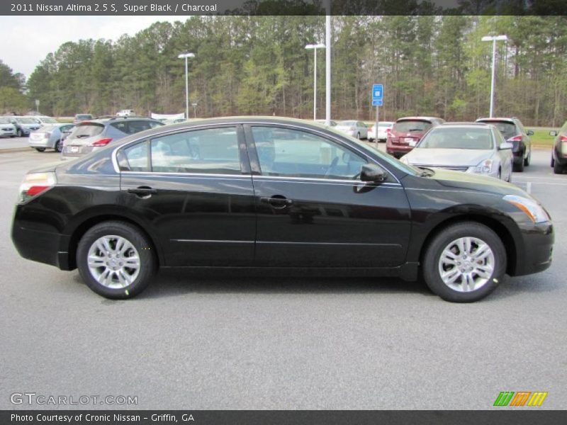 Super Black / Charcoal 2011 Nissan Altima 2.5 S