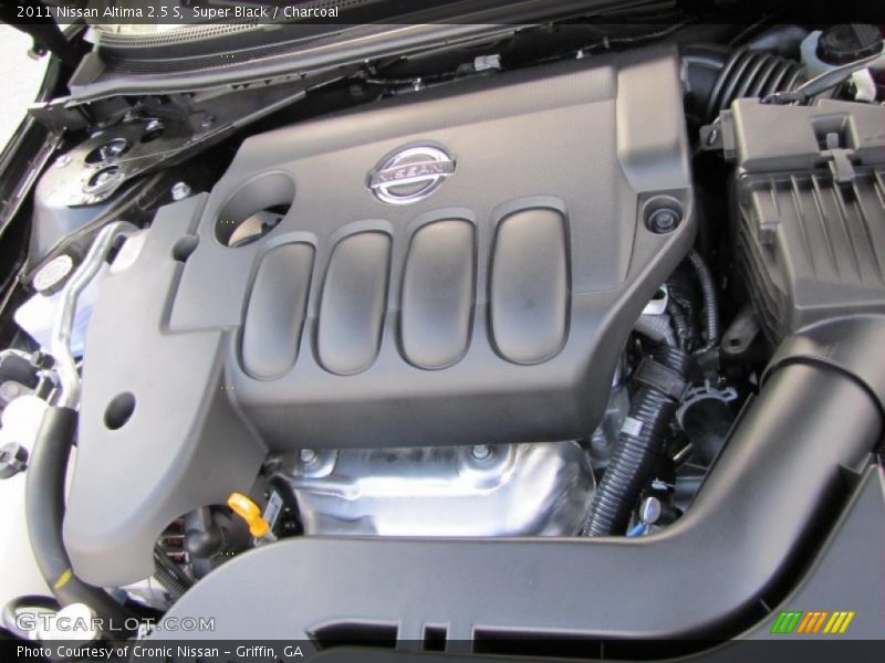Super Black / Charcoal 2011 Nissan Altima 2.5 S
