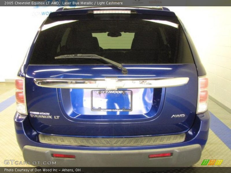 Laser Blue Metallic / Light Cashmere 2005 Chevrolet Equinox LT AWD