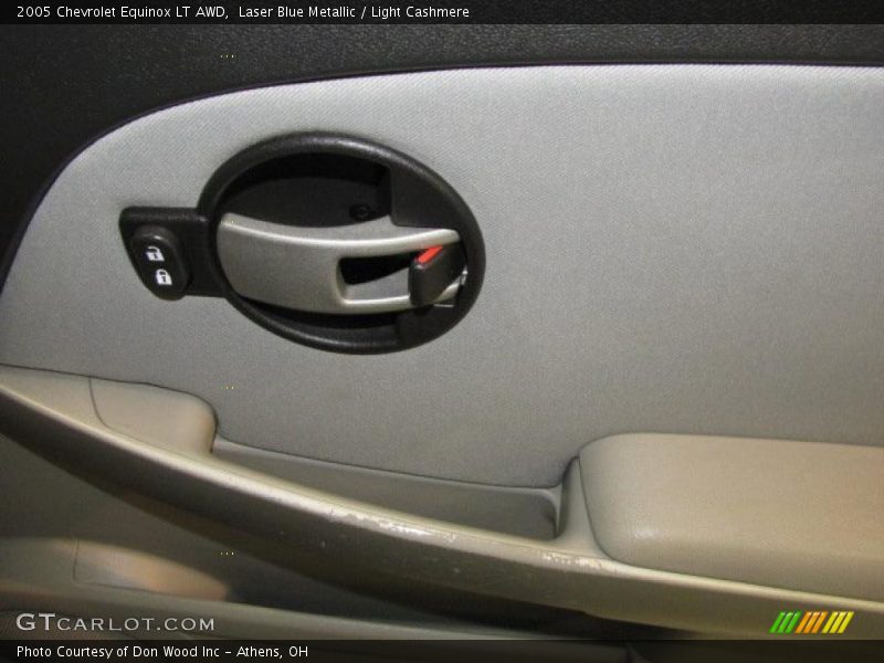 Laser Blue Metallic / Light Cashmere 2005 Chevrolet Equinox LT AWD