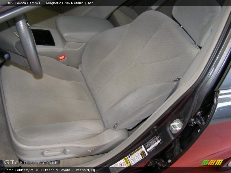 Magnetic Gray Metallic / Ash 2009 Toyota Camry LE