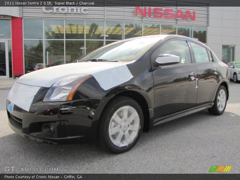 Super Black / Charcoal 2011 Nissan Sentra 2.0 SR