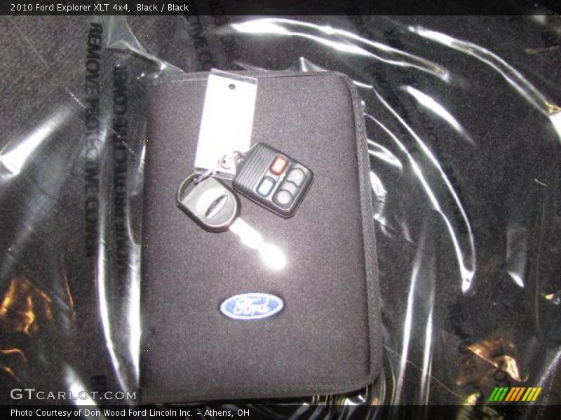 Black / Black 2010 Ford Explorer XLT 4x4