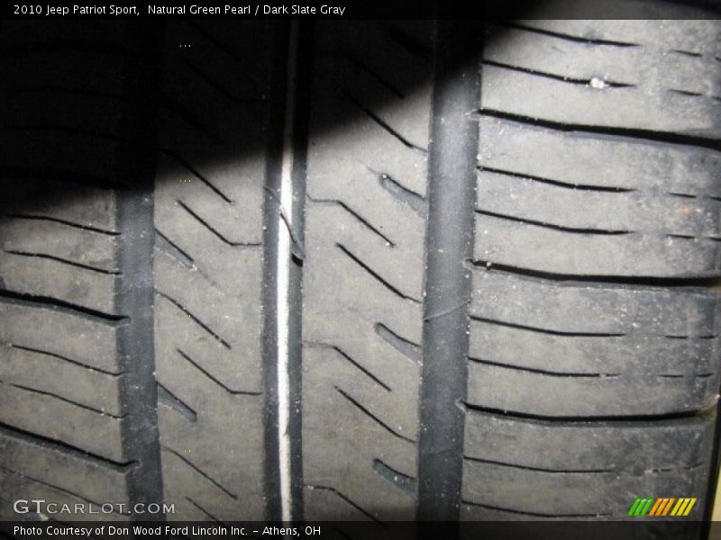 Natural Green Pearl / Dark Slate Gray 2010 Jeep Patriot Sport