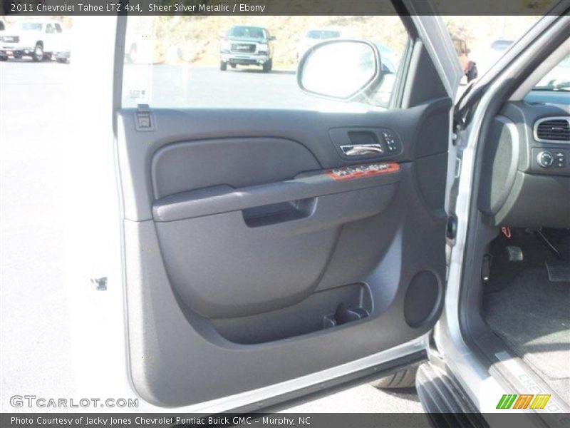 Sheer Silver Metallic / Ebony 2011 Chevrolet Tahoe LTZ 4x4
