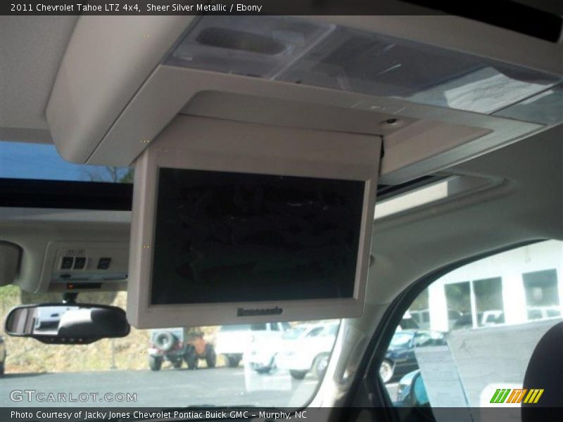 Sheer Silver Metallic / Ebony 2011 Chevrolet Tahoe LTZ 4x4