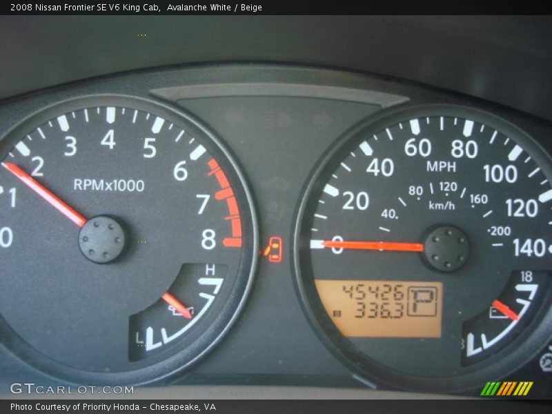 Avalanche White / Beige 2008 Nissan Frontier SE V6 King Cab