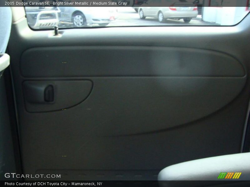 Bright Silver Metallic / Medium Slate Gray 2005 Dodge Caravan SE