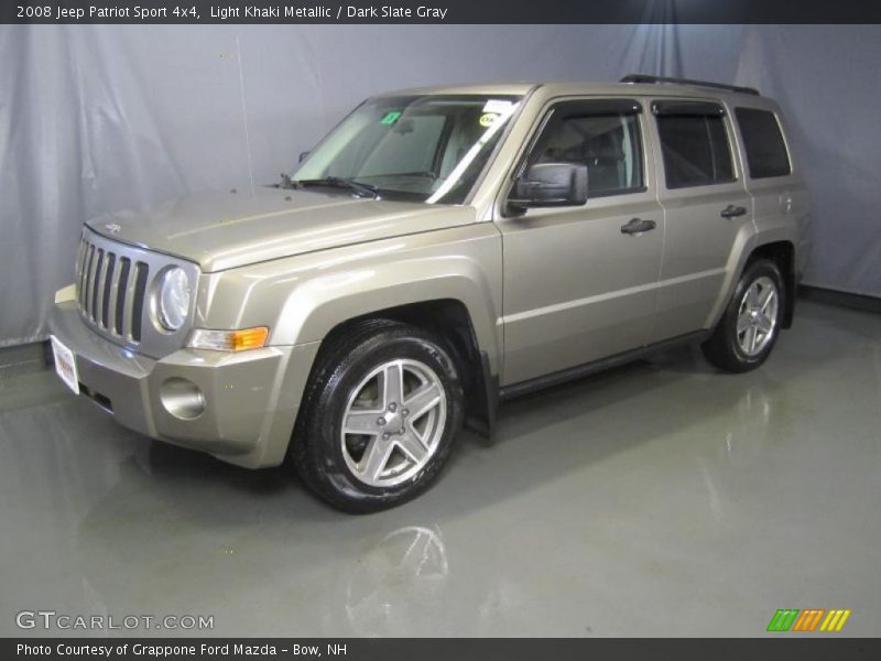 Light Khaki Metallic / Dark Slate Gray 2008 Jeep Patriot Sport 4x4