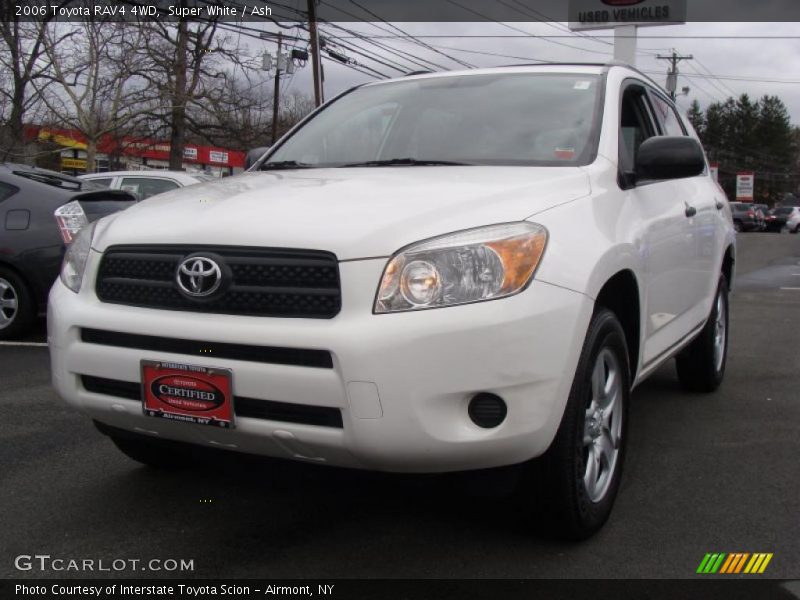 Super White / Ash 2006 Toyota RAV4 4WD